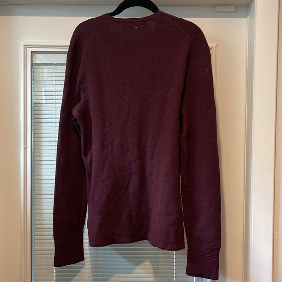 Rag & Bone Men's Collin Crew Neck Sweater in Burgundy Merino Wool - Picture 7 of 10